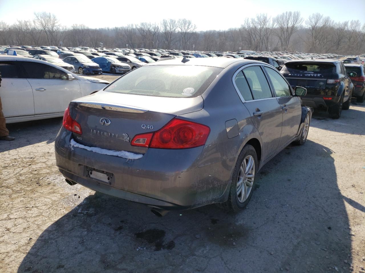 Photo 4 from auction – 2015 INFINITI Q40 with VIN JN1CV6AR6FM651460