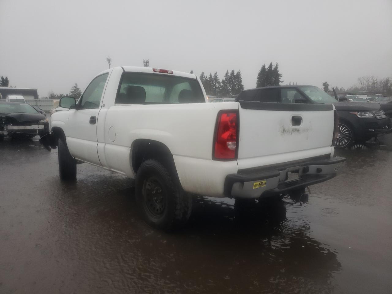 Photo 3 from auction – 2005 CHEVROLET SILVERADO with VIN 1GCEK14V15Z225834