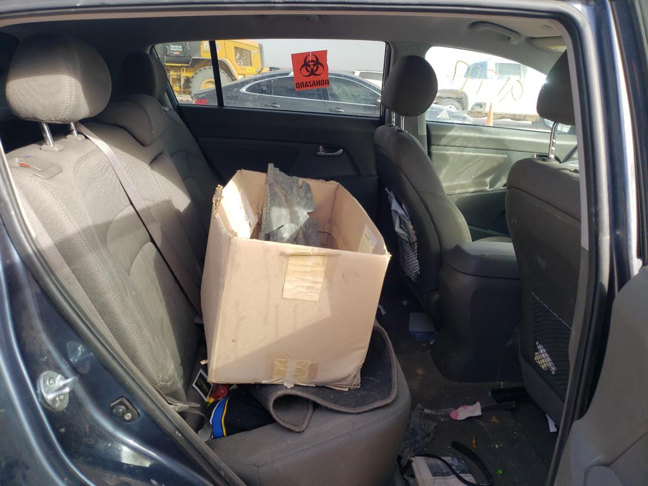 Photo 6 from auction – 2013 KIA SPORTAGE L with VIN KNDPBCA2XD7500593