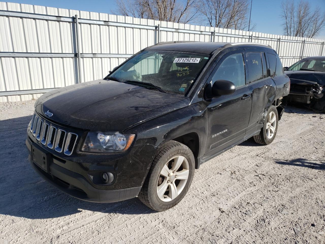 Photo 2 from auction – 2016 JEEP COMPASS SP with VIN 1C4NJDBB4GD549633