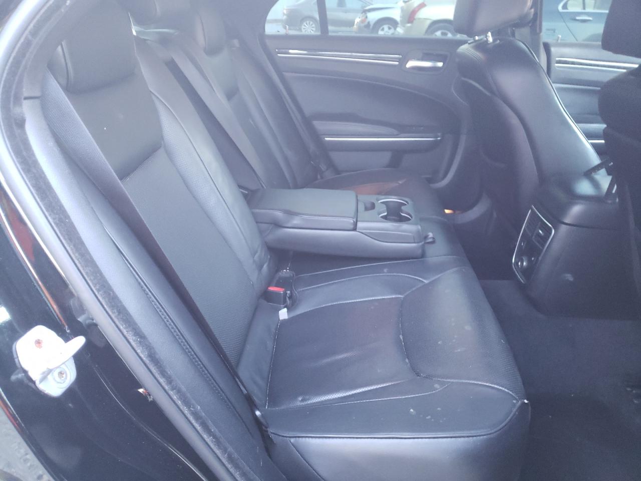 Photo 6 from auction – 2012 CHRYSLER 300C with VIN 2C3CCAET4CH147066