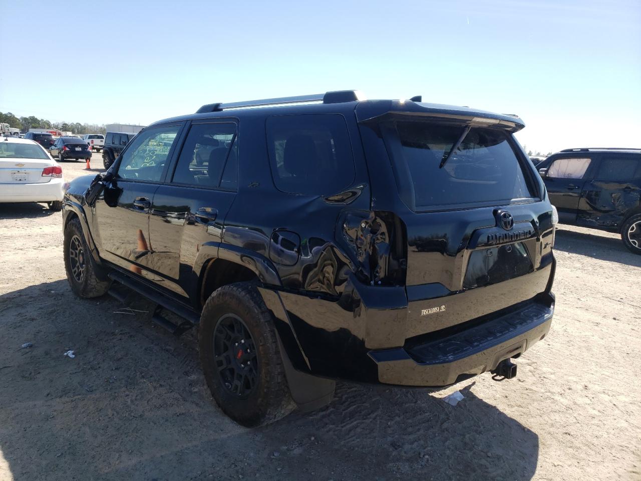 Photo 3 from auction – 2019 TOYOTA 4RUNNER SR with VIN JTEZU5JR9K5211947