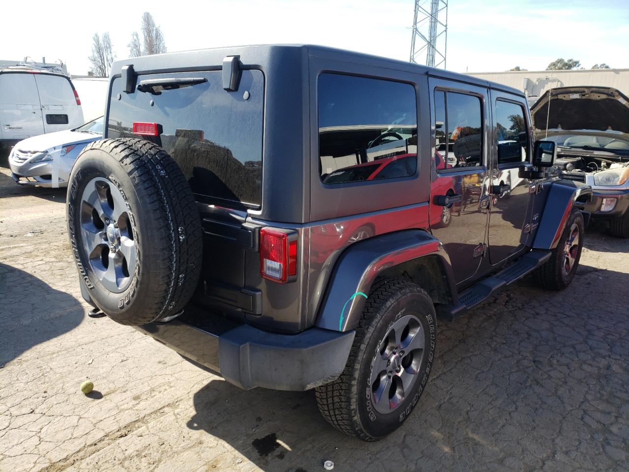 Photo 4 from auction – 2016 JEEP WRANGLER U with VIN 1C4BJWEG8GL181159