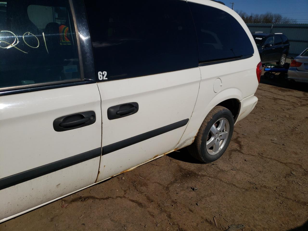 Photo 9 from auction – 2005 DODGE GRAND CARA with VIN 1D4GP24R45B258857