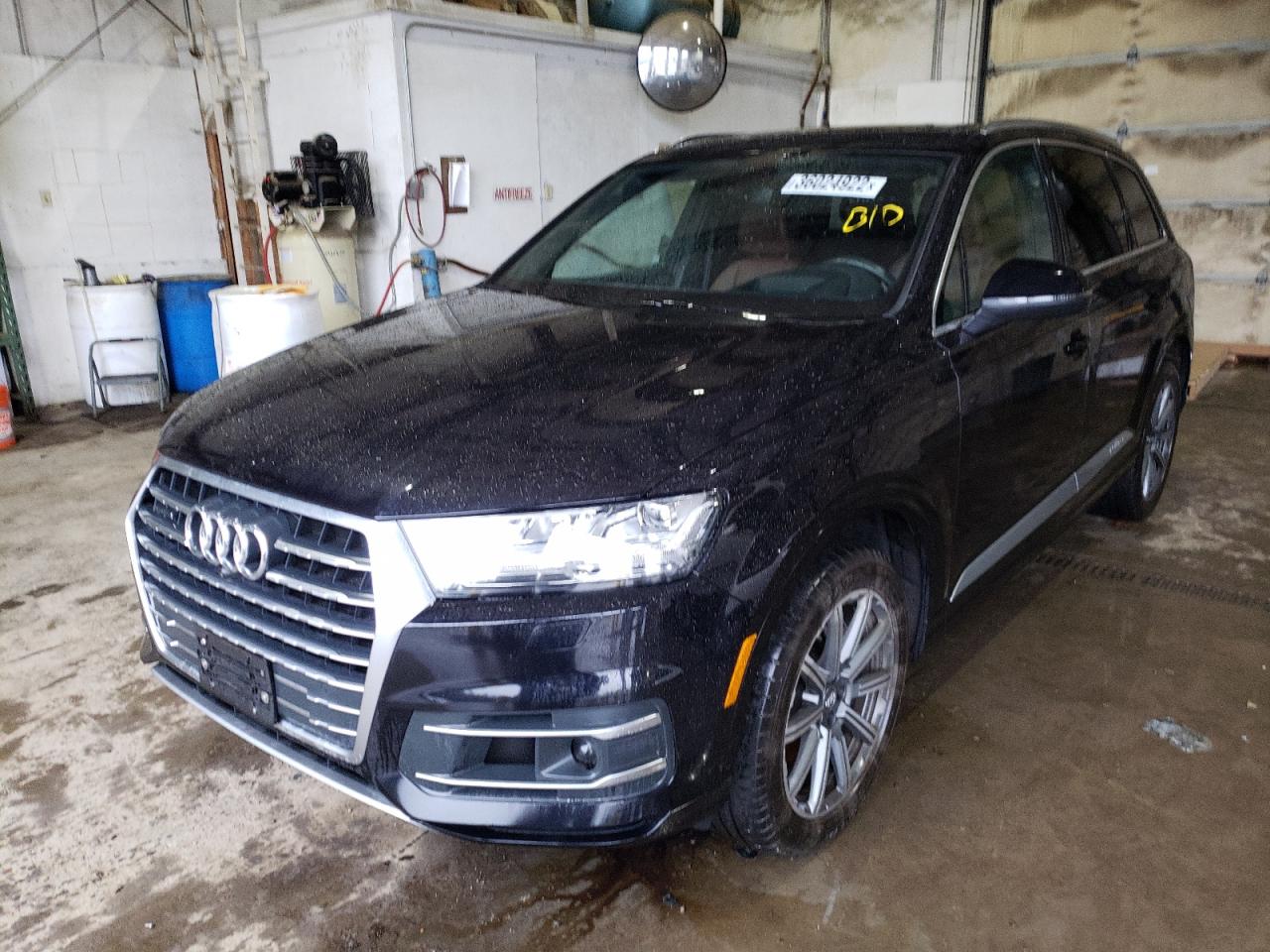 Photo 2 from auction – 2018 AUDI Q7 PRESTIG with VIN WA1VAAF77JD052274