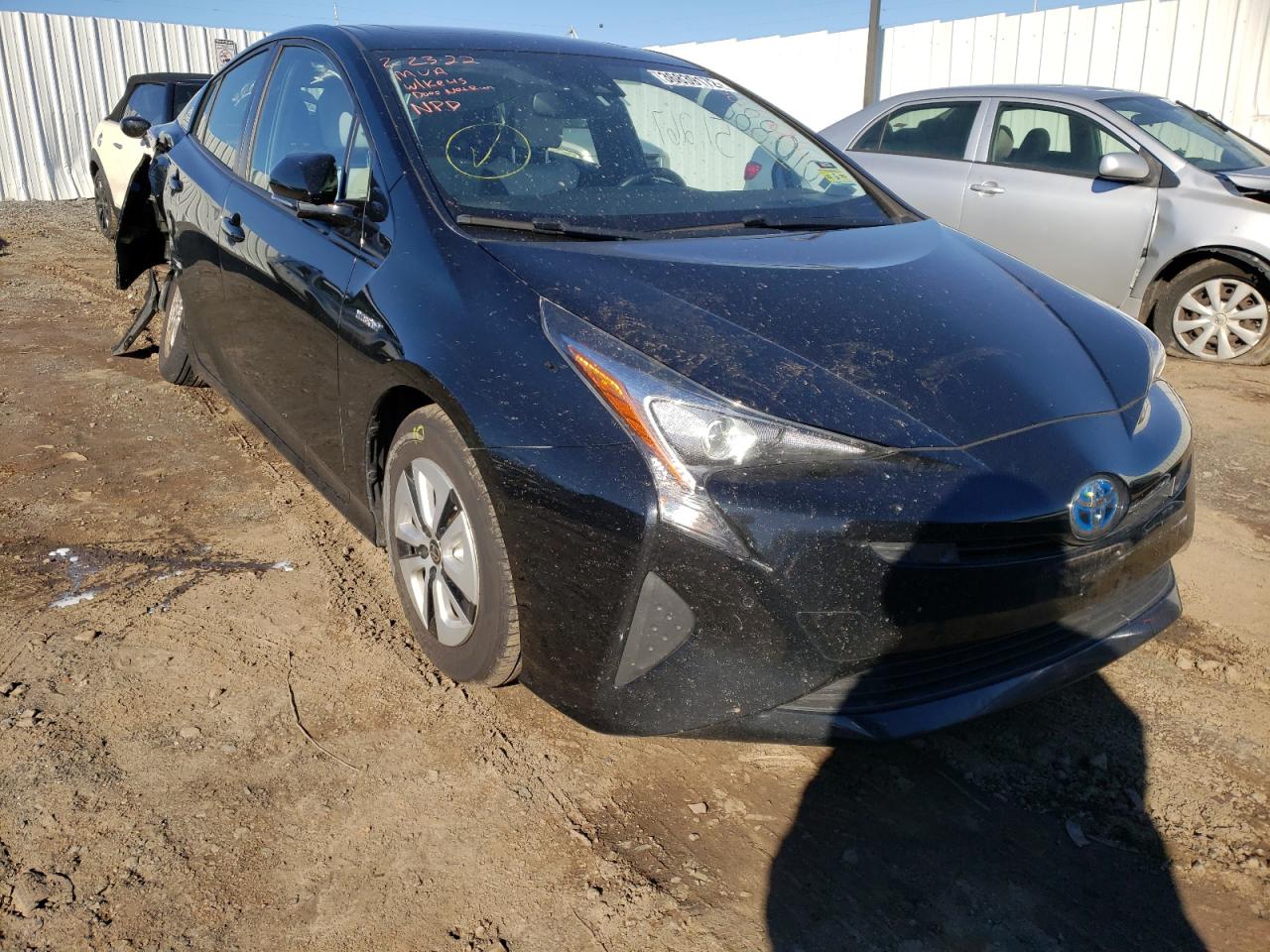 TOYOTA PRIUS 2016 with VIN JTDKARFU8G3010885 - Photo from auction