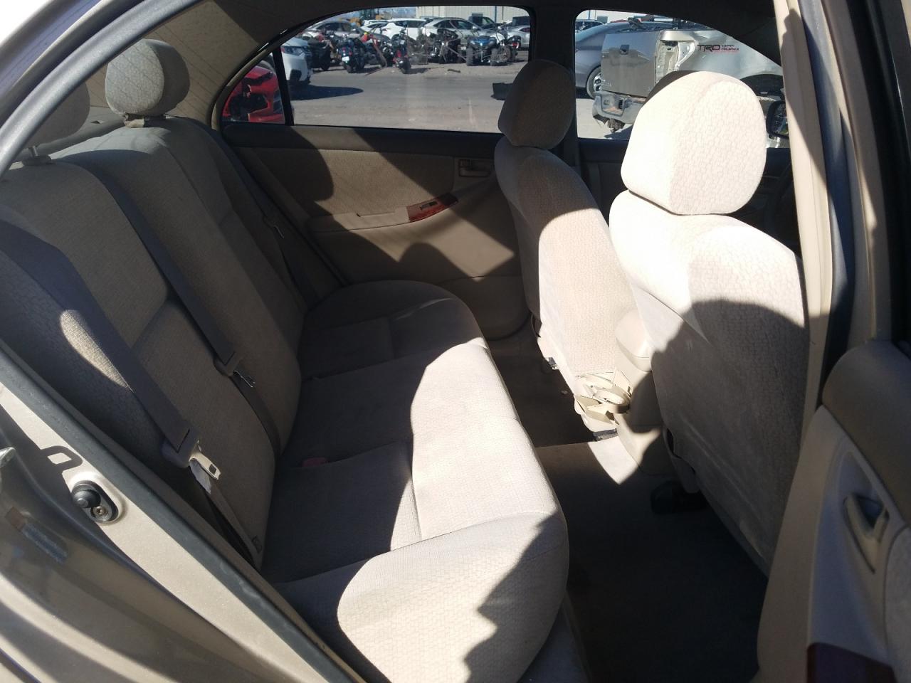 Photo 6 from auction – 2004 TOYOTA COROLLA CE with VIN 2T1BR32E14C279737