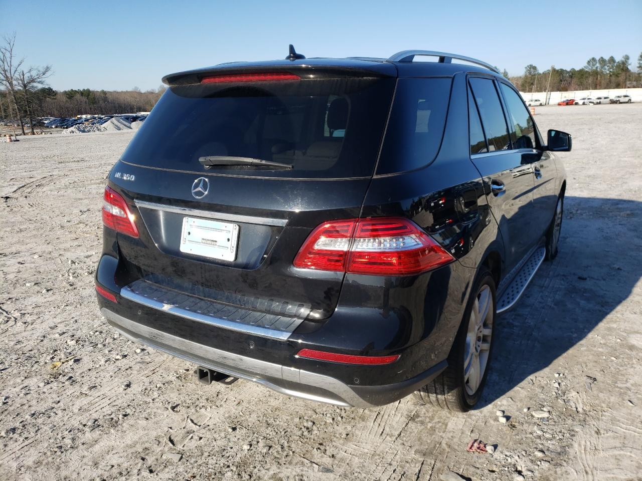 Photo 4 from auction – 2015 MERCEDES-BENZ ML 350 with VIN 4JGDA5JB4FA531387
