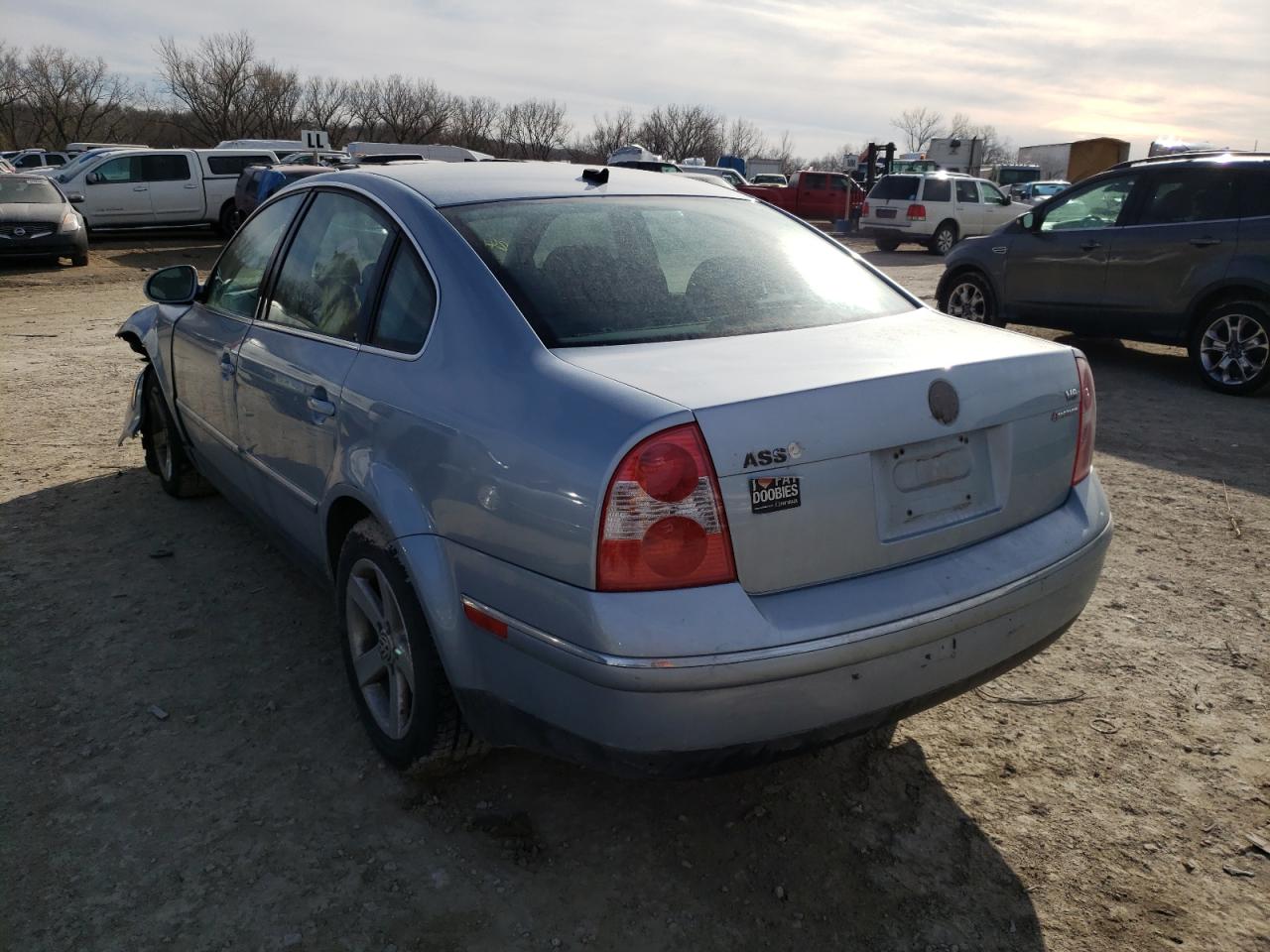 Photo 3 from auction – 2004 VOLKSWAGEN PASSAT GLX with VIN WVWTH63B24P241237