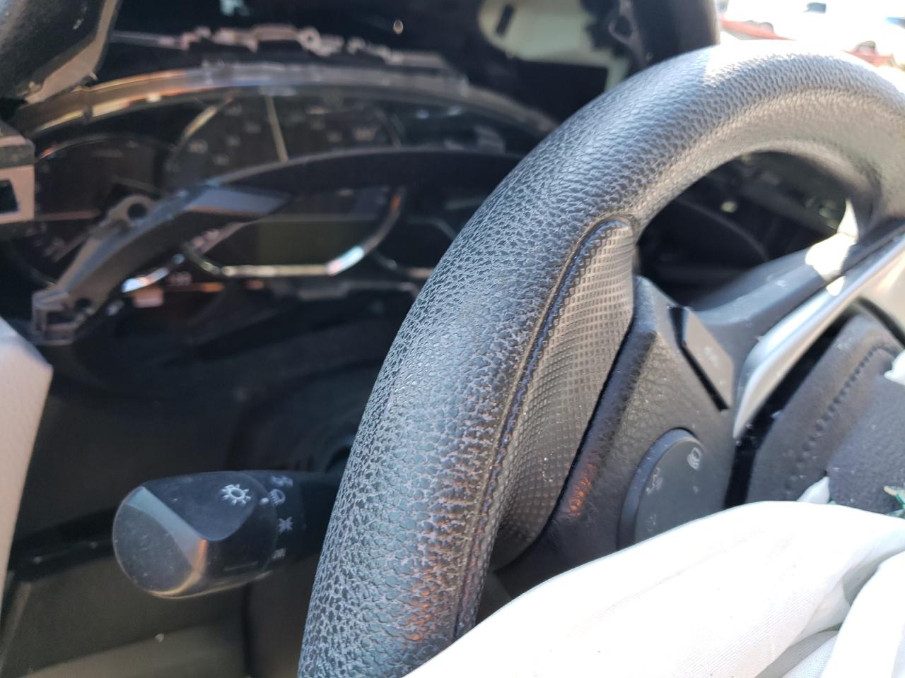 Photo 8 from auction – 2015 TOYOTA COROLLA L with VIN 2T1BURHE5FC436407