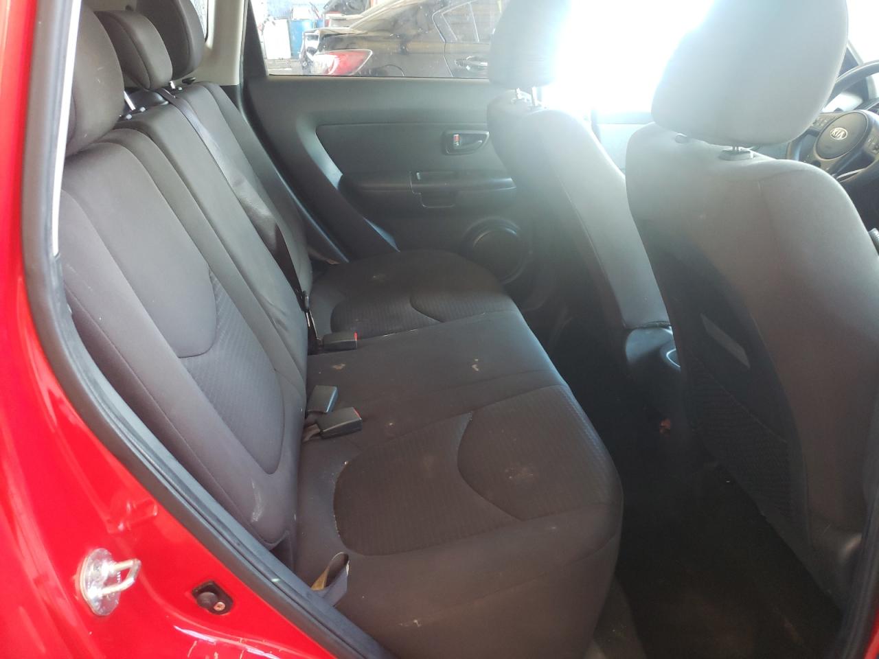 Photo 6 from auction – 2013 KIA SOUL with VIN KNDJT2A51D7494478