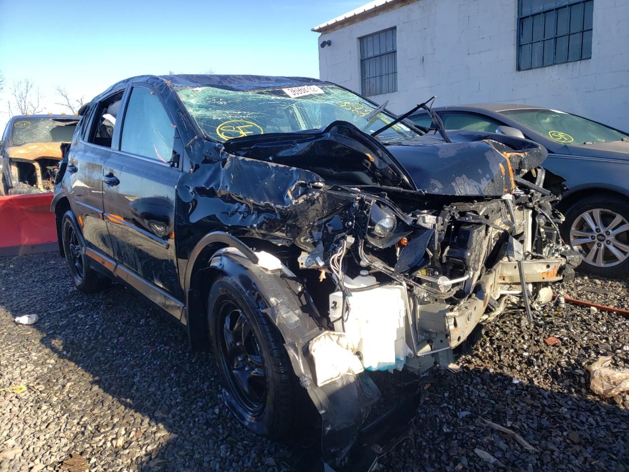 TOYOTA RAV4 LE 2018 with VIN 2T3BFREV0JW742282 - Photo from auction