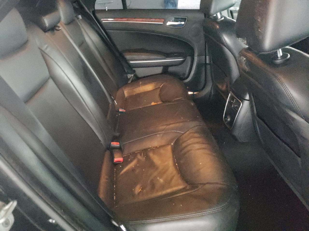 Photo 6 from auction – 2013 CHRYSLER 300 with VIN 2C3CCAAGXDH615246