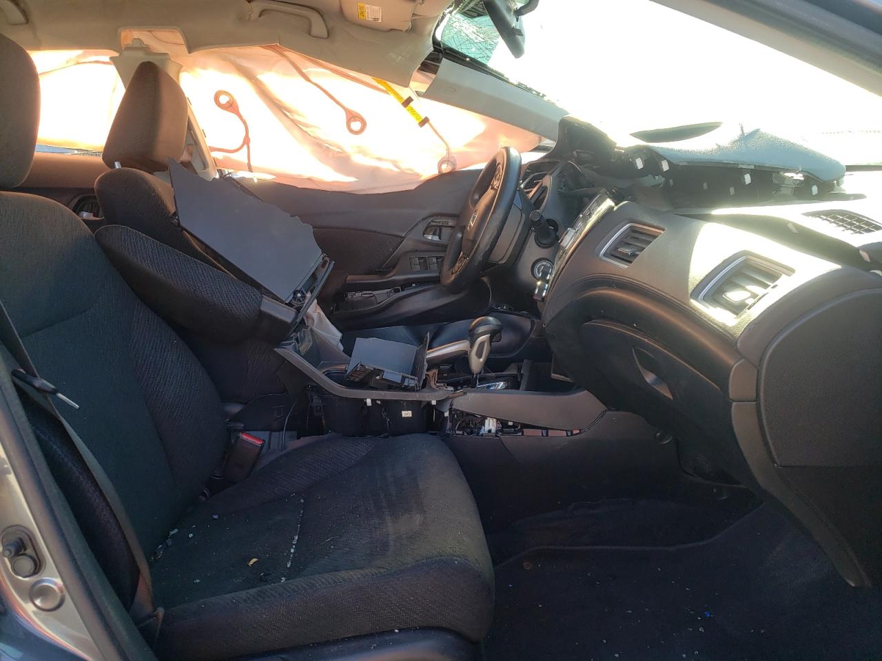 Photo 5 from auction – 2013 HONDA CIVIC LX with VIN 19XFB2F57DE294206