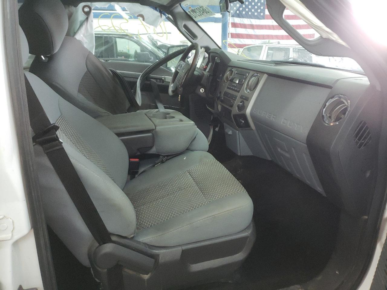 Photo 5 from auction – 2013 FORD F250 SUPER with VIN 1FT7W2BT6DEB74440