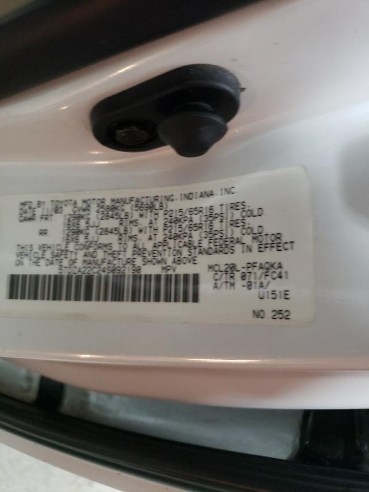 Photo 10 from auction – 2004 TOYOTA SIENNA XLE with VIN 5TDZA22C24S092190