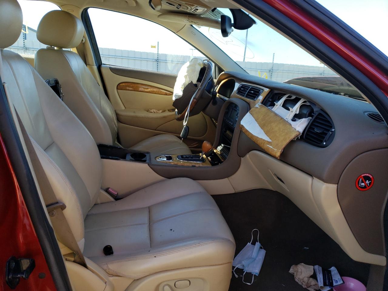 Photo 5 from auction – 2005 JAGUAR S-TYPE with VIN SAJWA01T25FN16074
