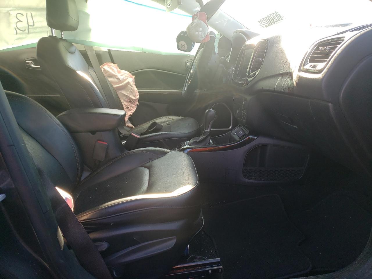 Photo 5 from auction – 2020 JEEP COMPASS LI with VIN 3C4NJCCB8LT140595