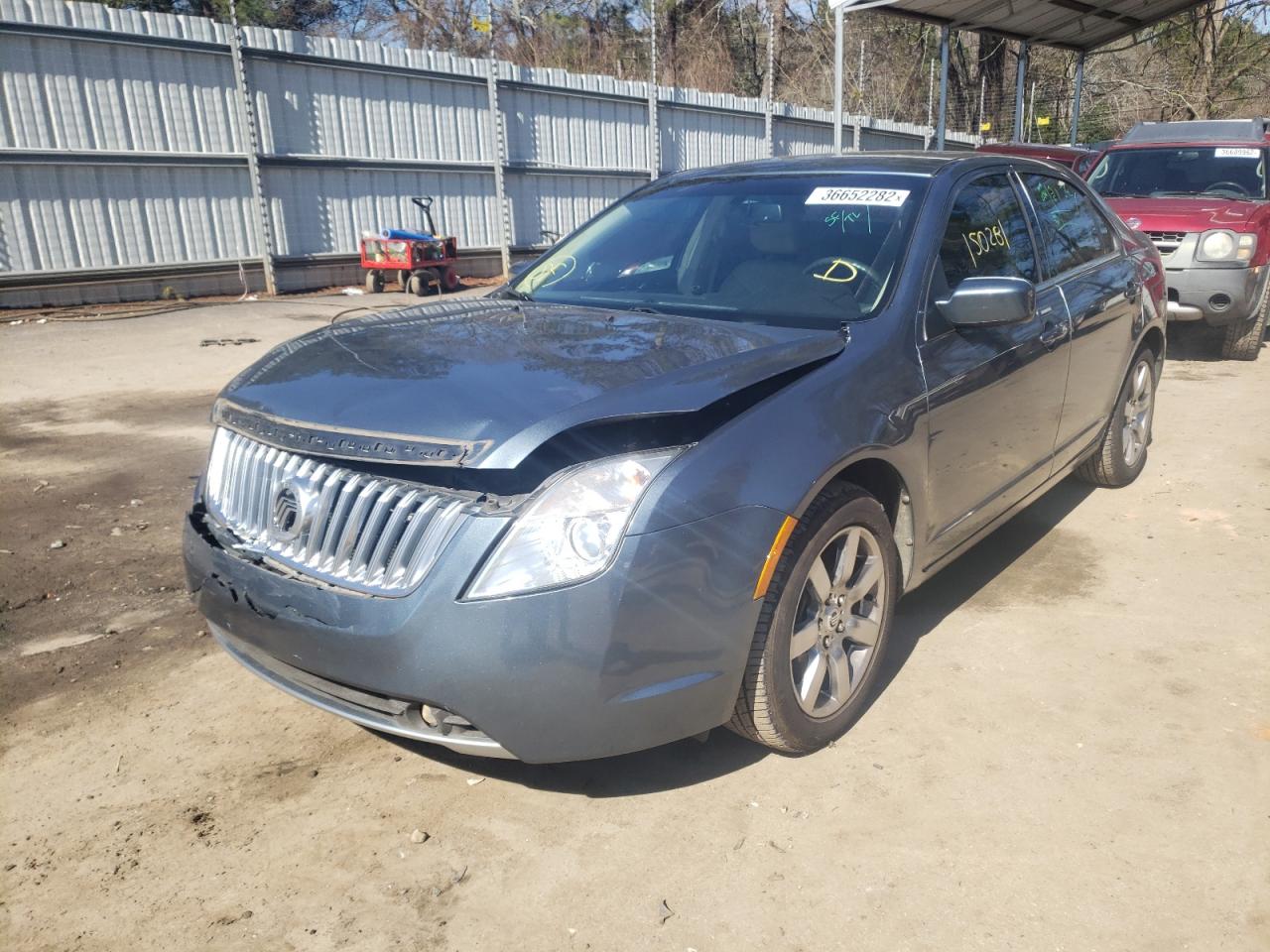 Photo 2 from auction – 2011 MERCURY MILAN PREM with VIN 3MEHM0JG4BR605210