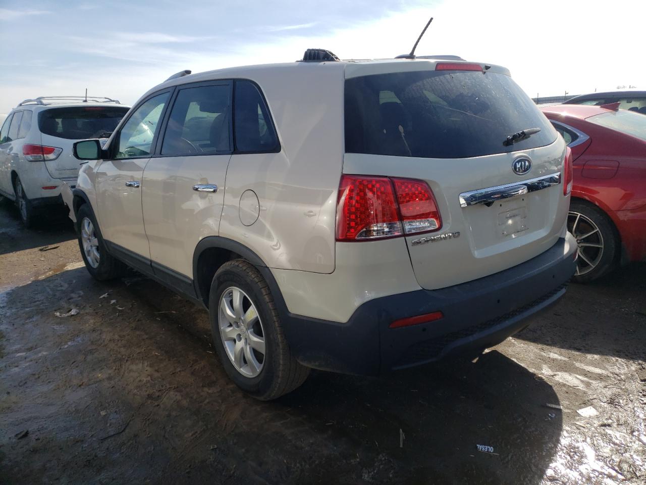 Photo 3 from auction – 2011 KIA SORENTO BA with VIN 5XYKT3A16BG175102