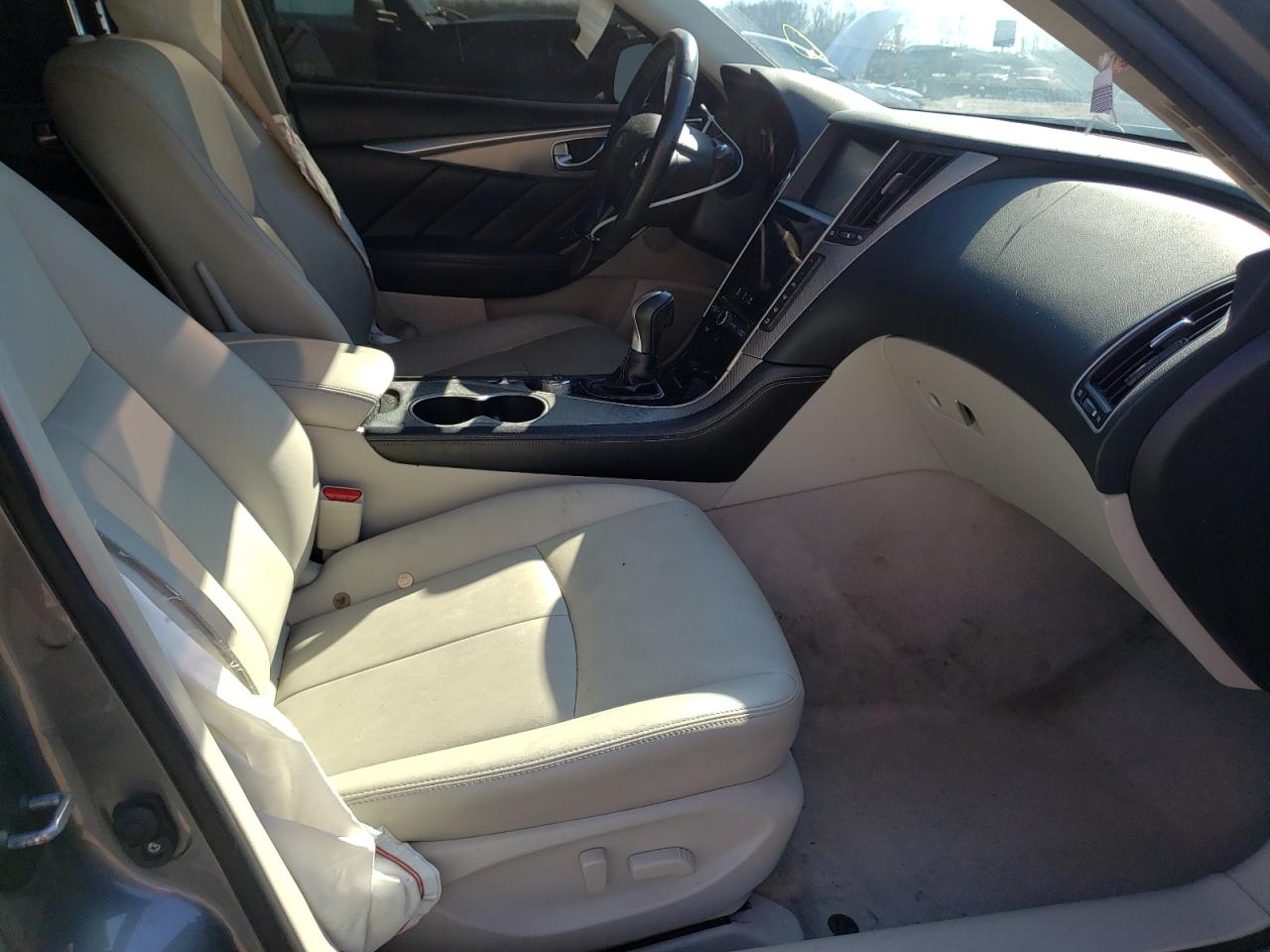 Photo 5 from auction – 2017 INFINITI Q50 PREMIU with VIN JN1EV7AP3HM741701