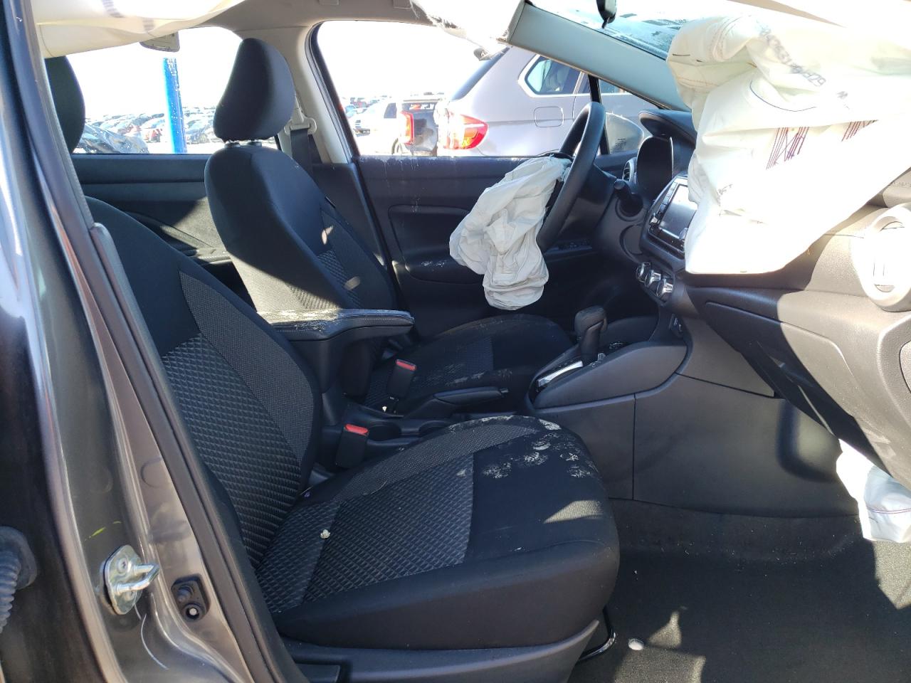 Photo 5 from auction – 2020 NISSAN VERSA S with VIN 3N1CN8DV8LL805466