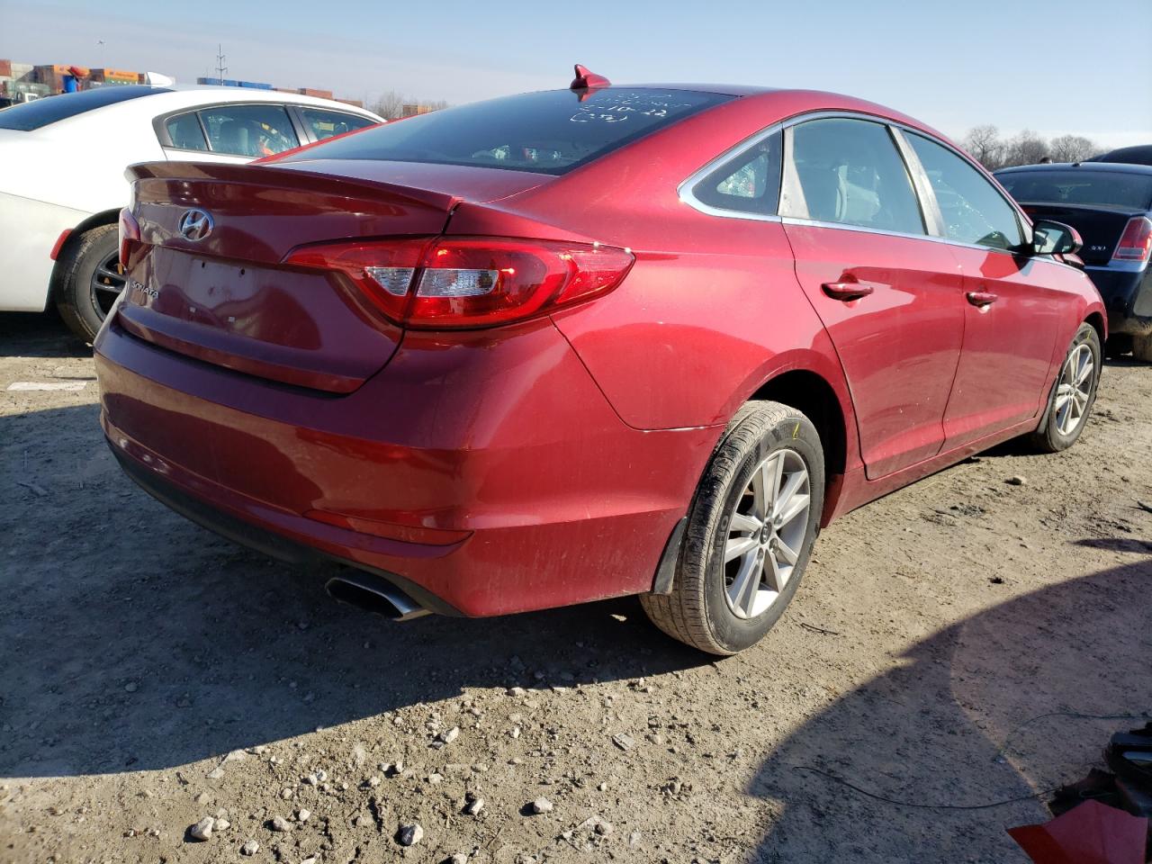 Photo 4 from auction – 2015 HYUNDAI SONATA SE with VIN 5NPE24AF6FH225030
