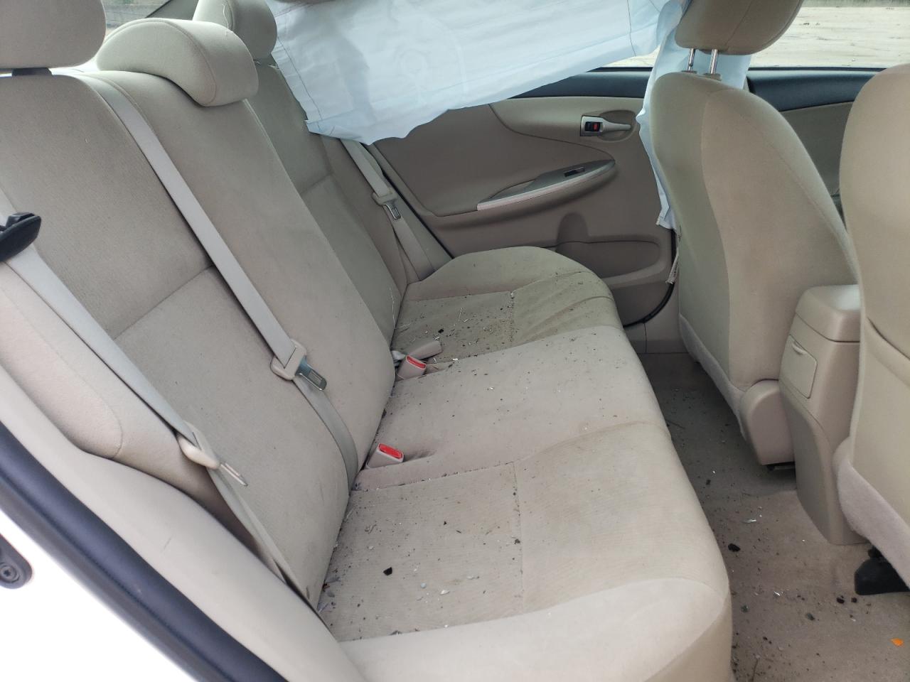 Photo 6 from auction – 2013 TOYOTA COROLLA with VIN 2T1BU4EE2DC100251