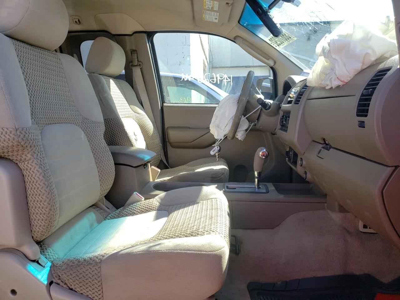 Photo 5 from auction – 2007 NISSAN FRONTIER K with VIN 1N6AD06W47C440765
