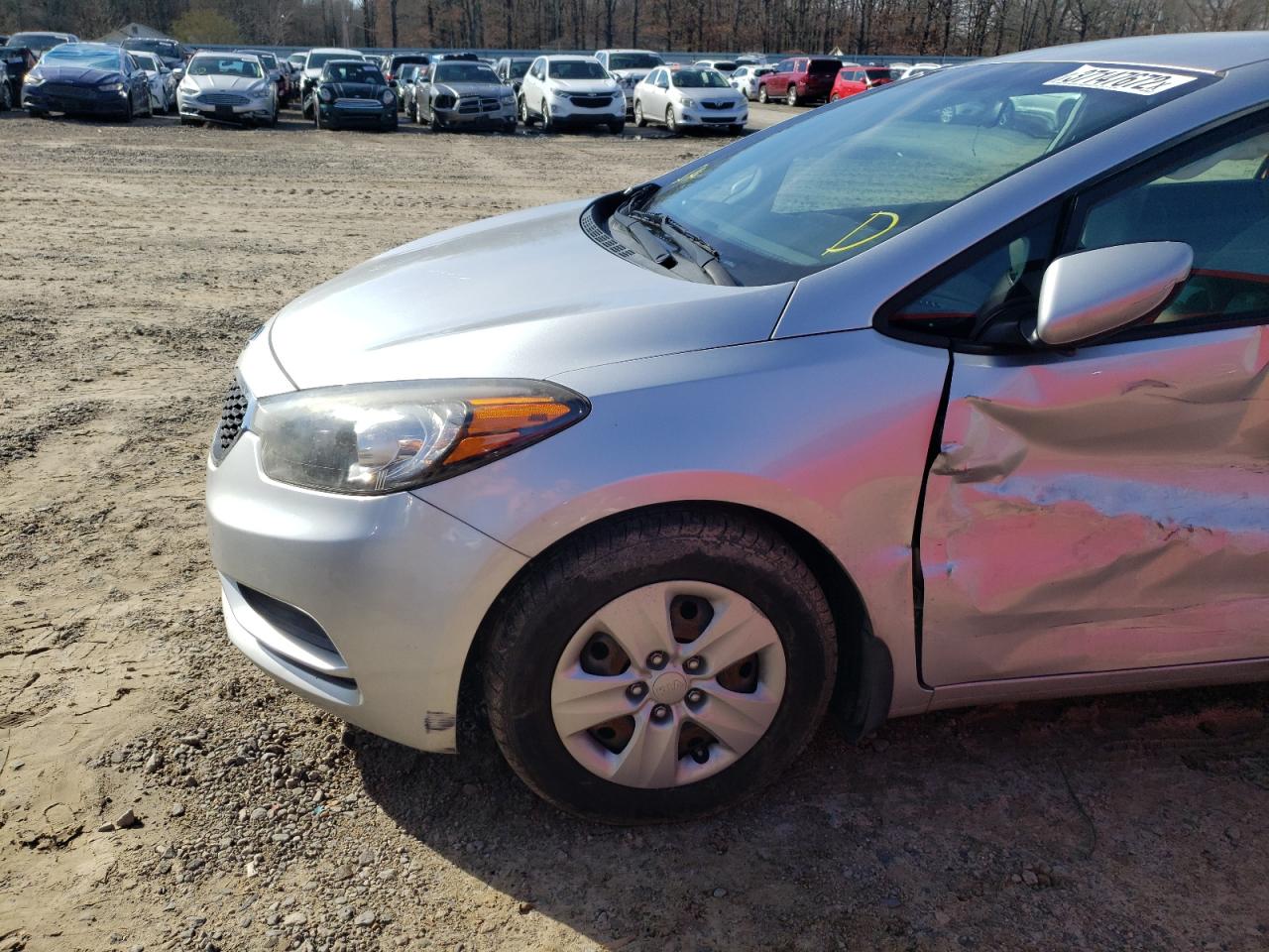 Photo 10 from auction – 2015 KIA FORTE LX with VIN KNAFK4A69F5298782