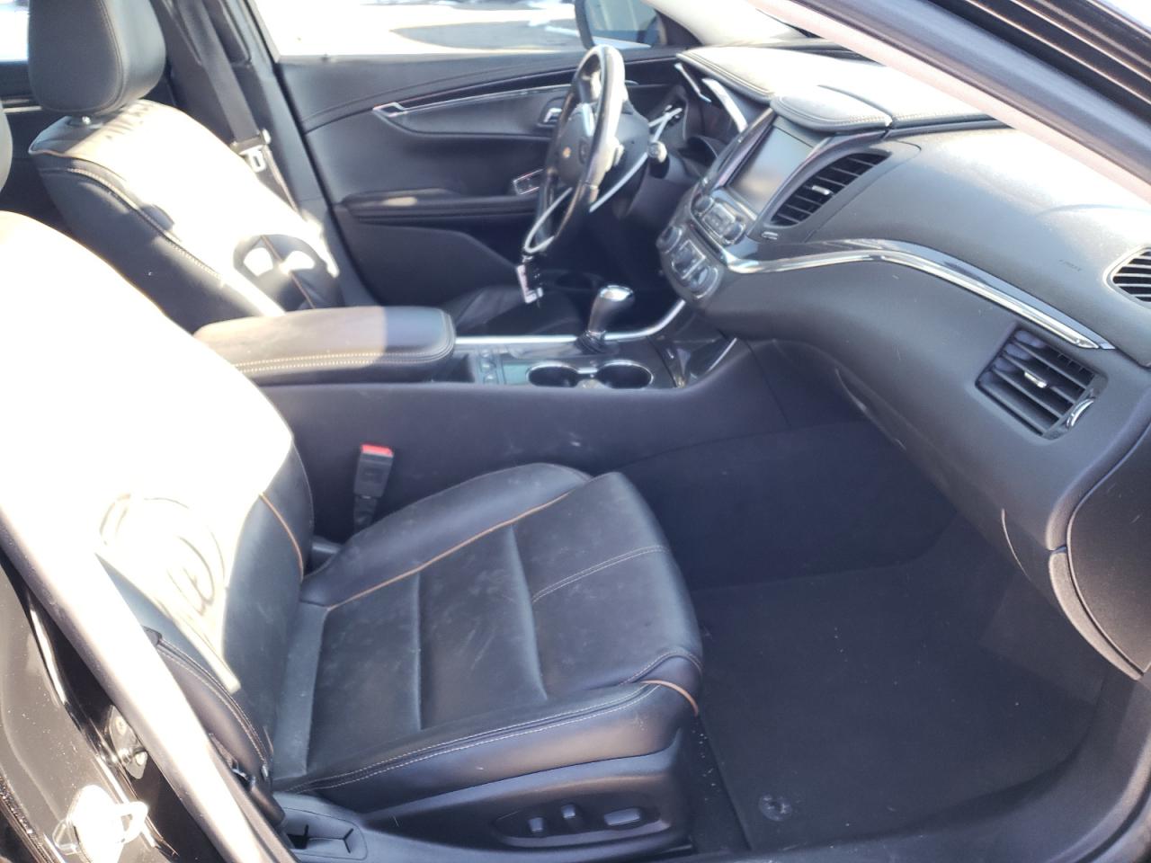 Photo 5 from auction – 2018 CHEVROLET IMPALA PRE with VIN 2G1125S37J9150562