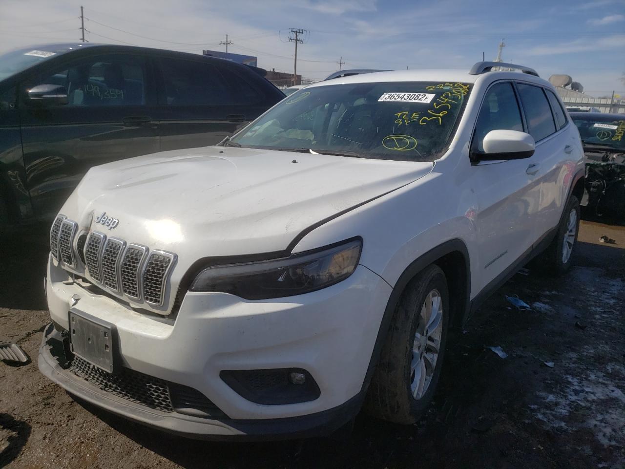 Photo 2 from auction – 2019 JEEP CHEROKEE L with VIN 1C4PJLCB4KD312554