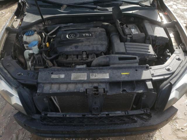 Photo 2 from auction – 2015 VOLKSWAGEN PASSAT SE with VIN 1VWBS7A3XFC022693