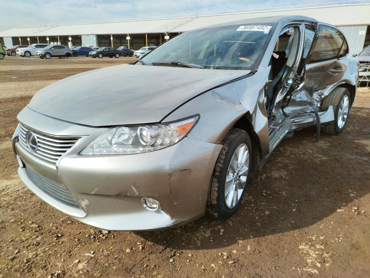 Photo 2 from auction – 2015 LEXUS ES 300H with VIN JTHBW1GG0F2093324