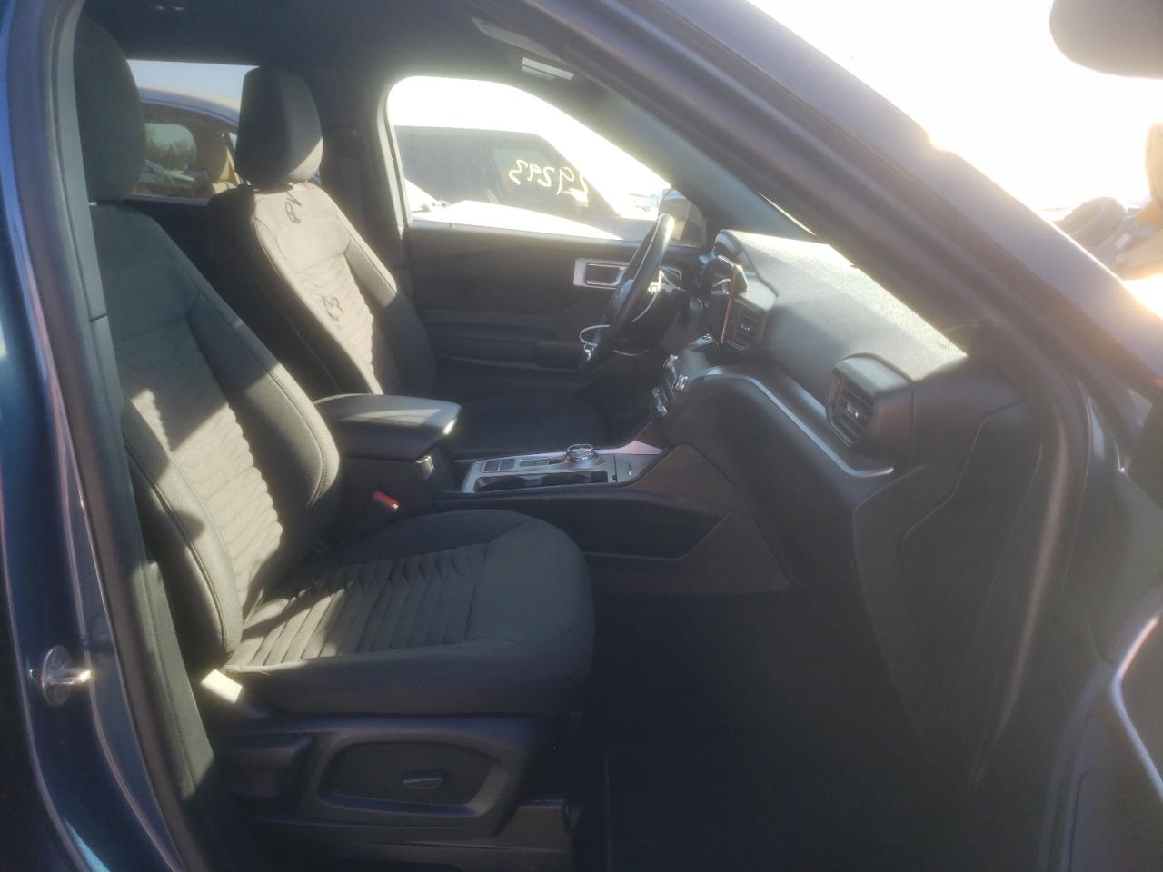 Photo 5 from auction – 2020 FORD EXPLORER X with VIN 1FMSK7DH2LGA93011