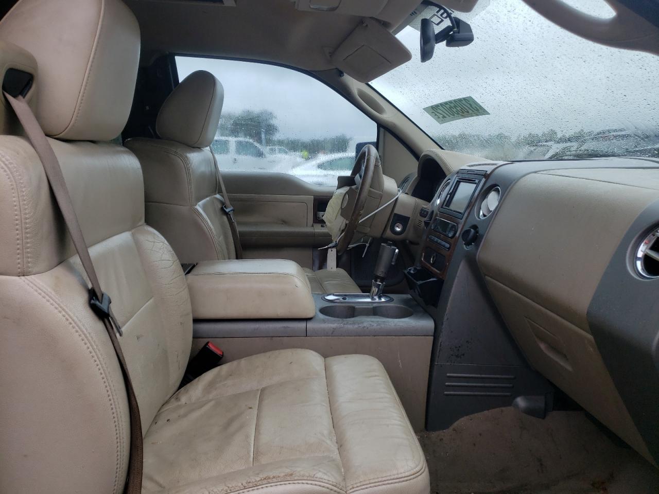 Photo 5 from auction – 2004 FORD F150 with VIN 1FTPX12574NB18905