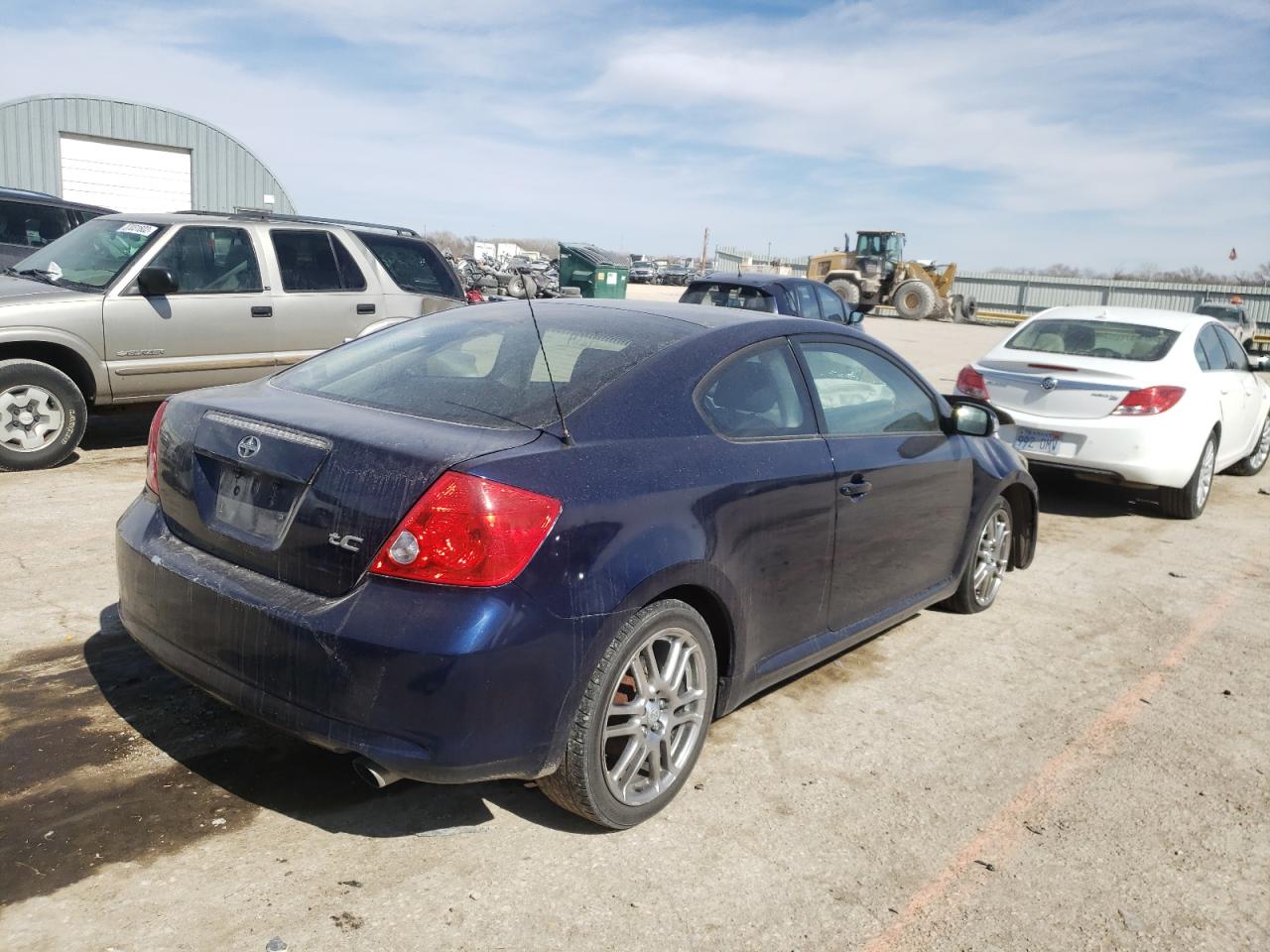 Photo 4 from auction – 2006 TOYOTA SCION TC with VIN JTKDE167860066181