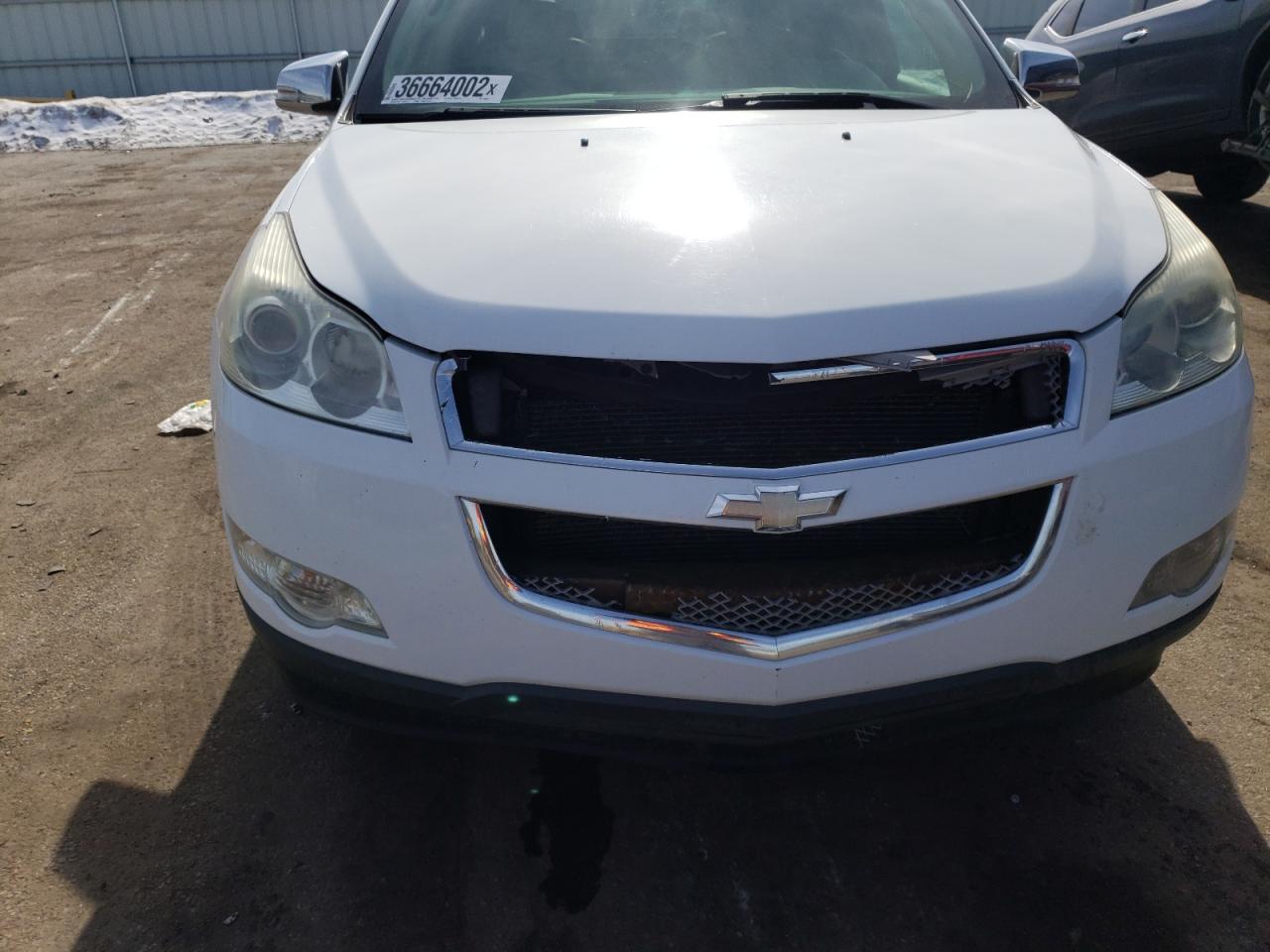 Photo 9 from auction – 2009 CHEVROLET TRAVERSE L with VIN 1GNEV33D29S100696