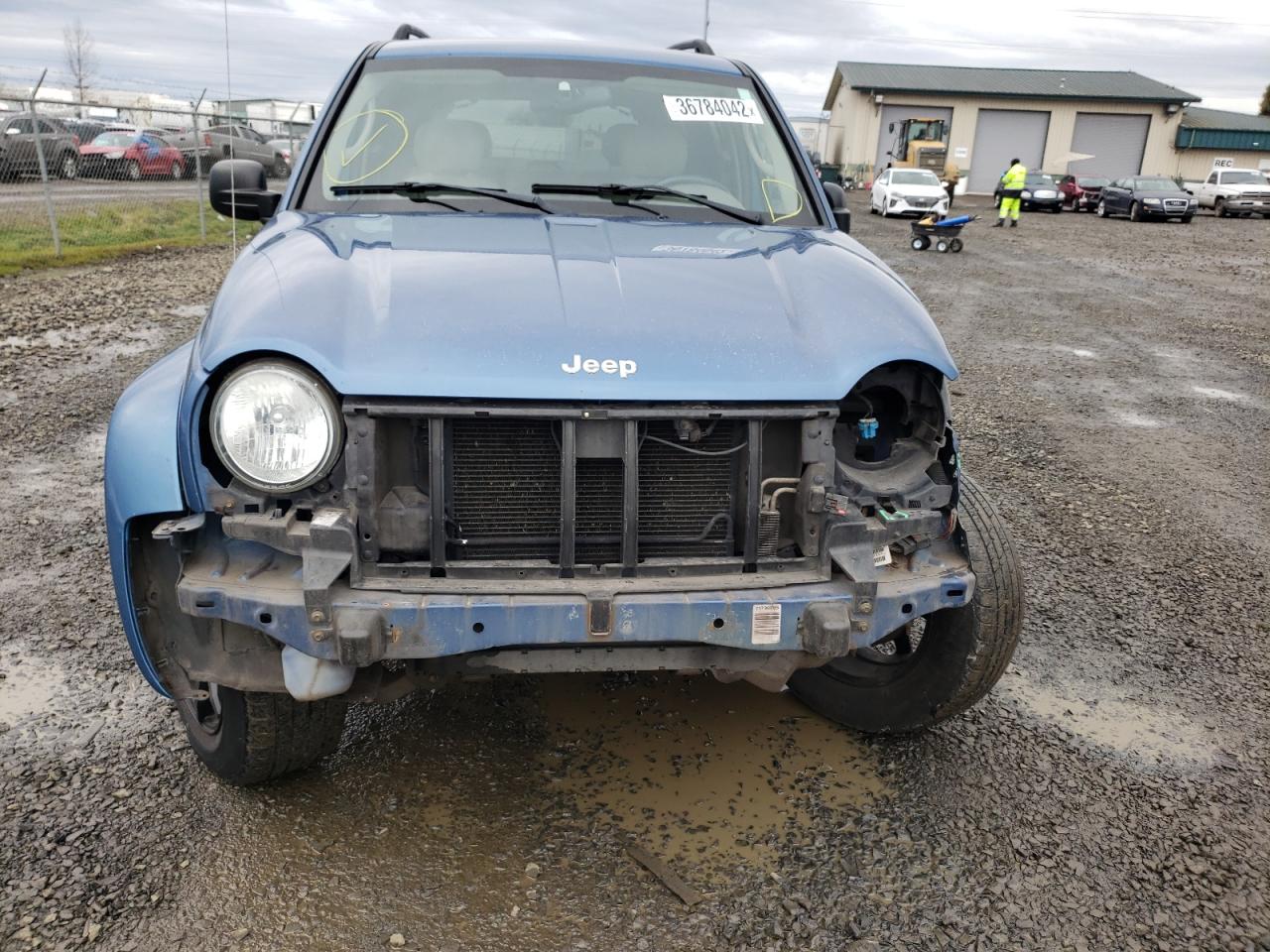 Photo 9 from auction – 2004 JEEP LIBERTY LI with VIN 1J4GL58K74W146613