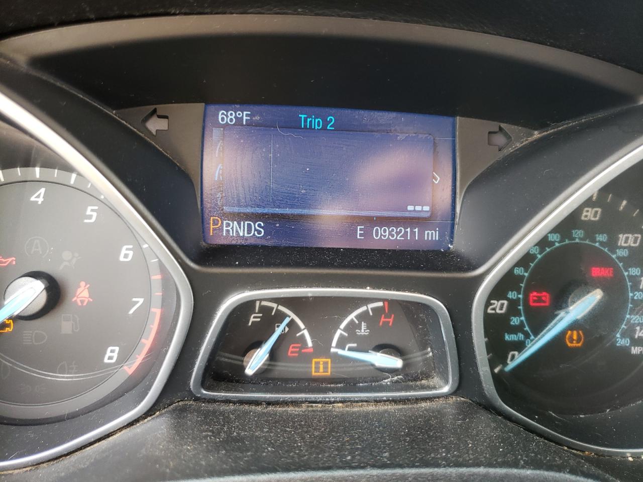 Photo 8 from auction – 2014 FORD FOCUS SE with VIN 1FADP3F27EL302792
