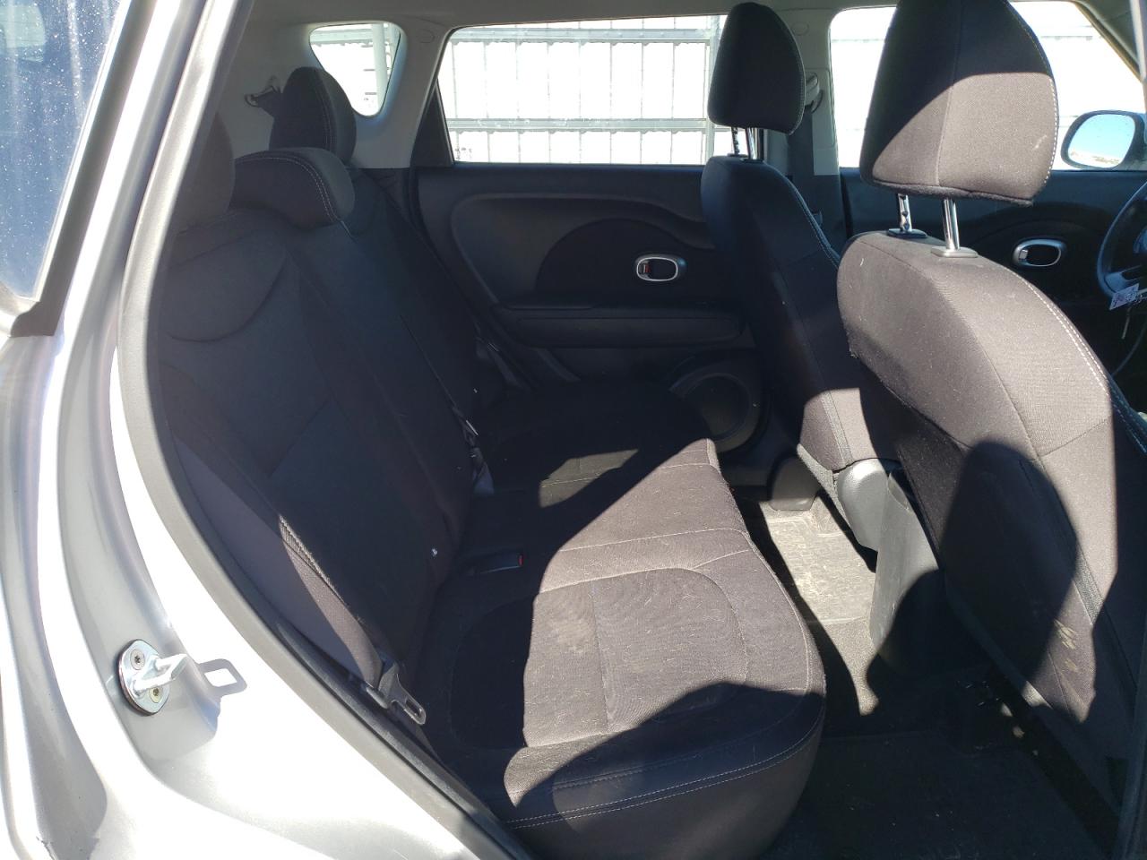 Photo 6 from auction – 2017 KIA SOUL with VIN KNDJN2A29H7492810