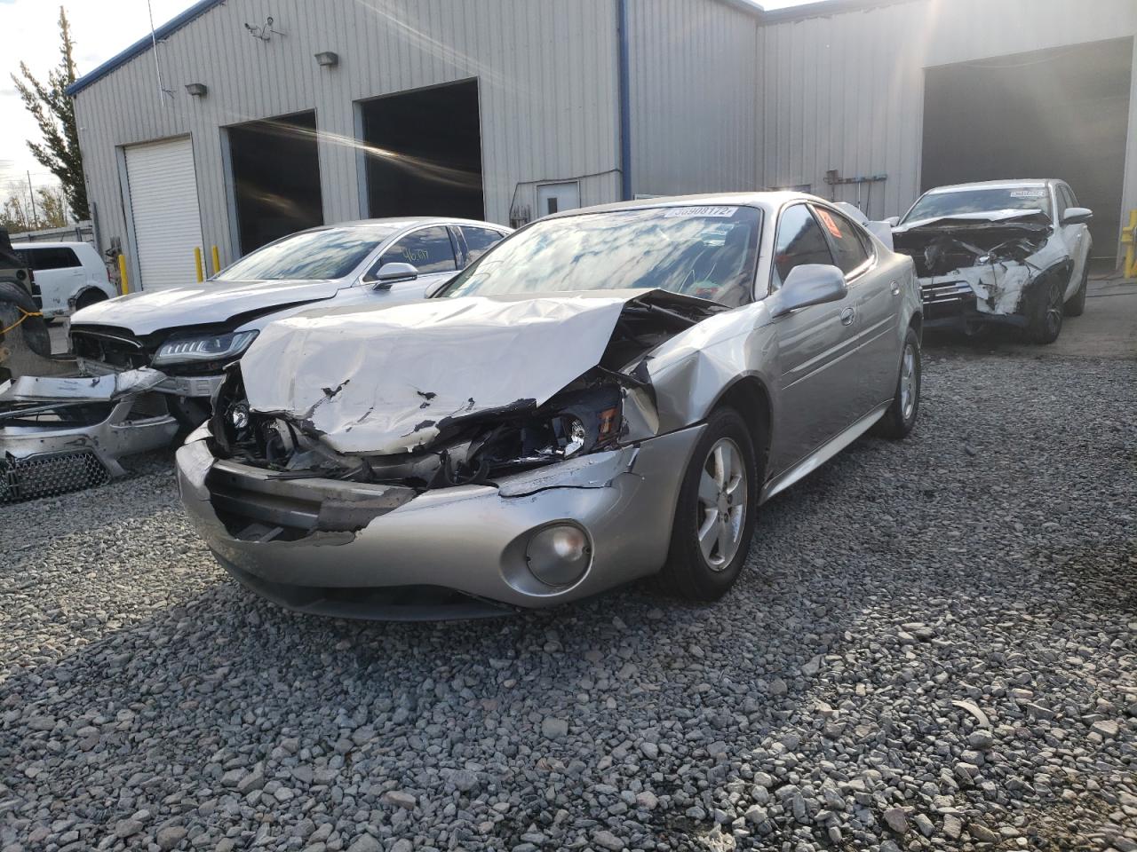 Photo 2 from auction – 2007 PONTIAC GRAND PRIX with VIN 2G2WP552X71111316