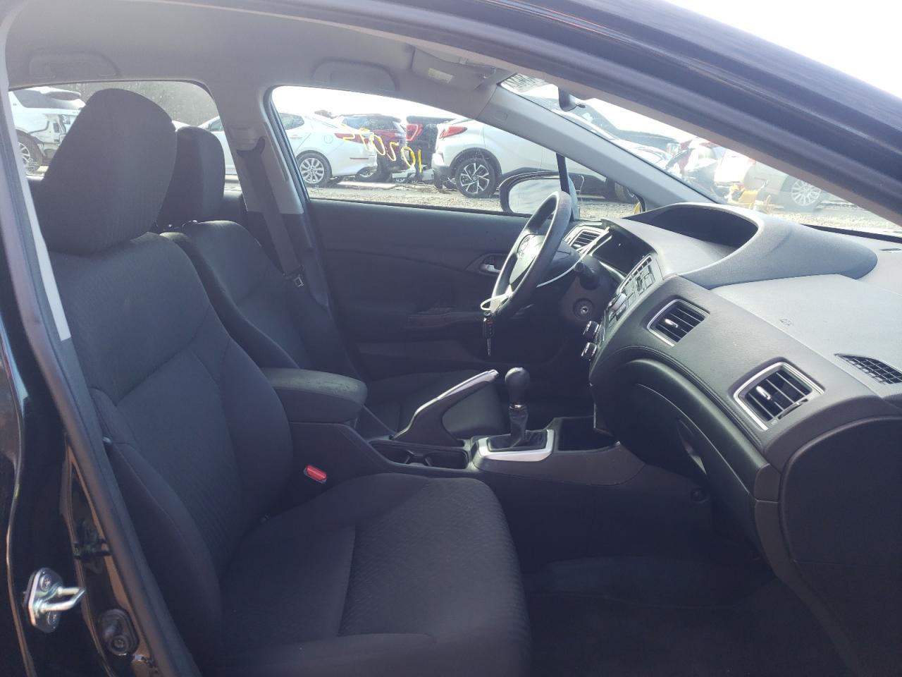 Photo 5 from auction – 2014 HONDA CIVIC LX with VIN 19XFB2E52EE003193