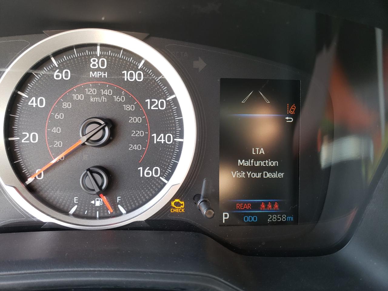 Photo 8 from auction – 2022 TOYOTA COROLLA SE with VIN 5YFS4MCE0NP105758