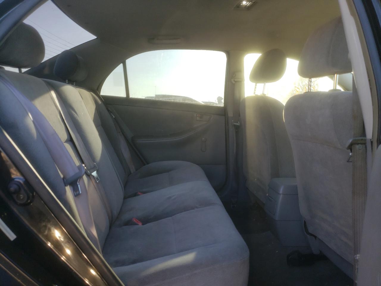 Photo 6 from auction – 2003 TOYOTA COROLLA CE with VIN JTDBR32E230012423