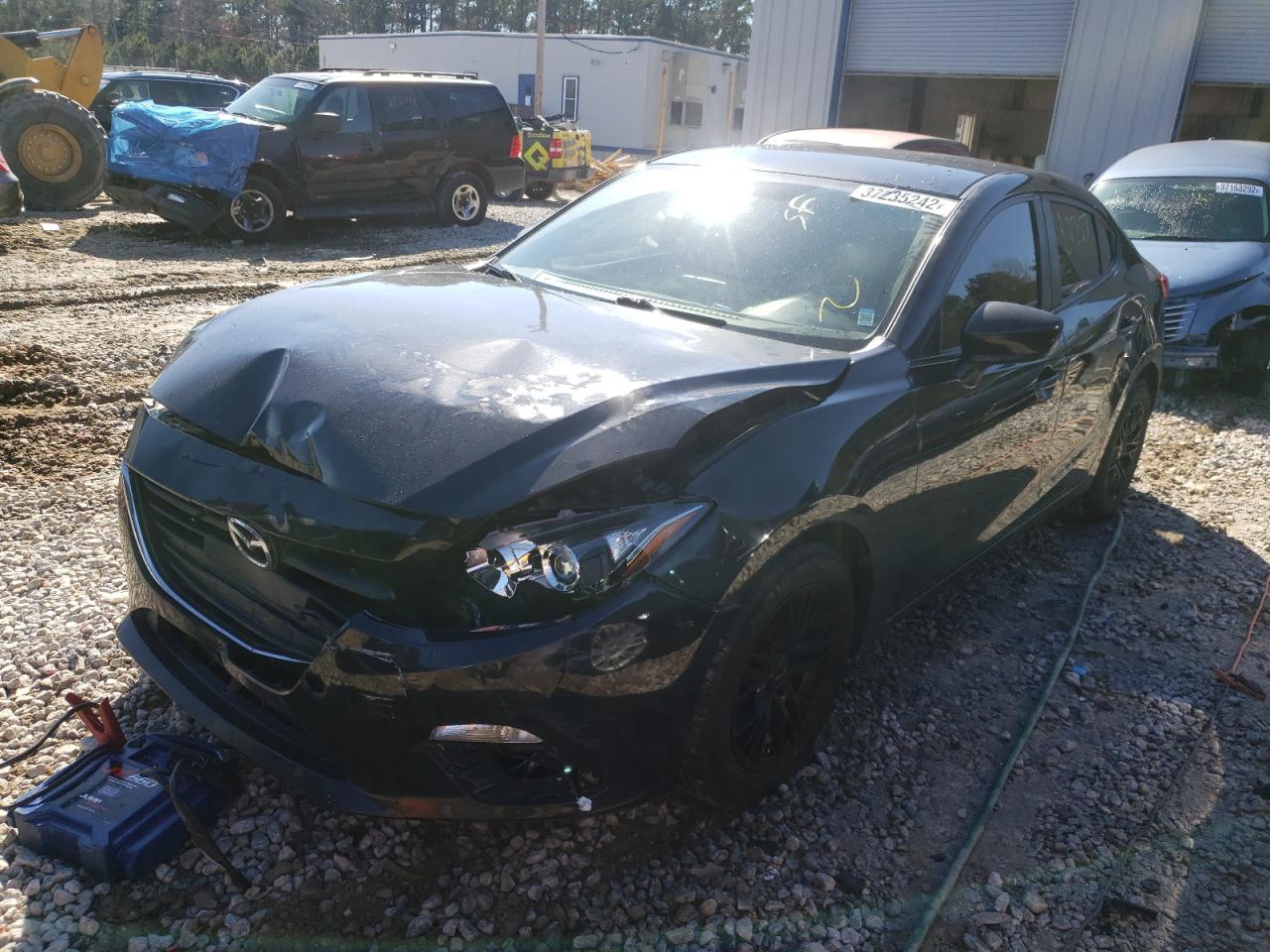 Photo 2 from auction – 2015 MAZDA 3 SPORT with VIN 3MZBM1U74FM224840