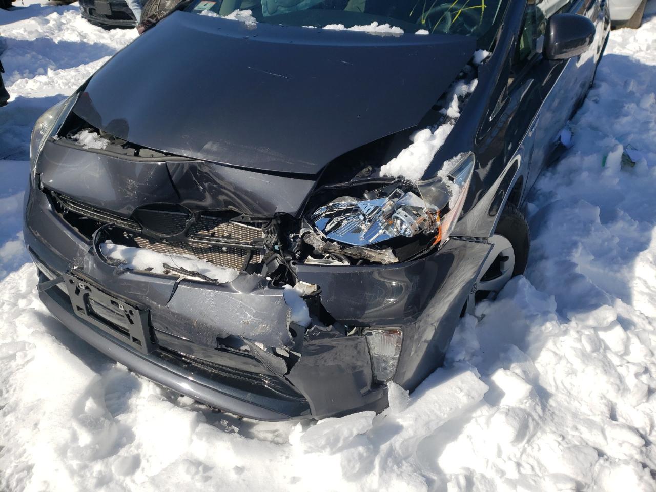 Photo 9 from auction – 2014 TOYOTA PRIUS with VIN JTDKN3DU1E0365206