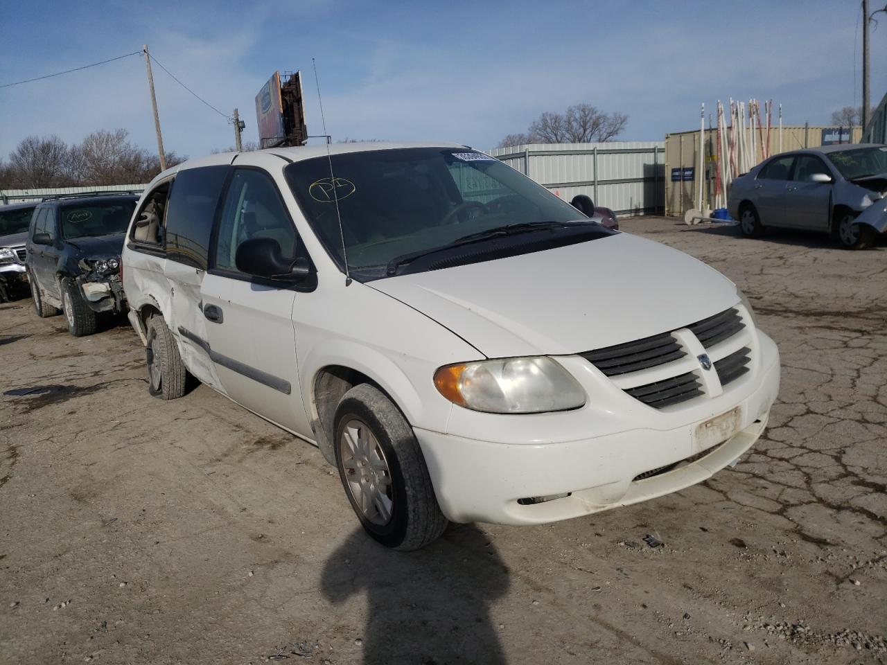 DODGE GRAND CARA 2007 with VIN 1D4GP24R77B159162 - Photo from auction