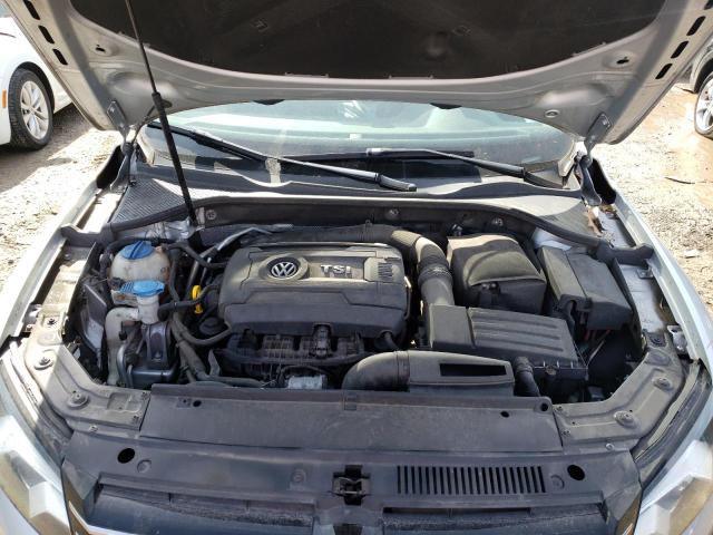 Photo 7 from auction – 2014 VOLKSWAGEN PASSAT S with VIN 1VWAT7A34EC099759