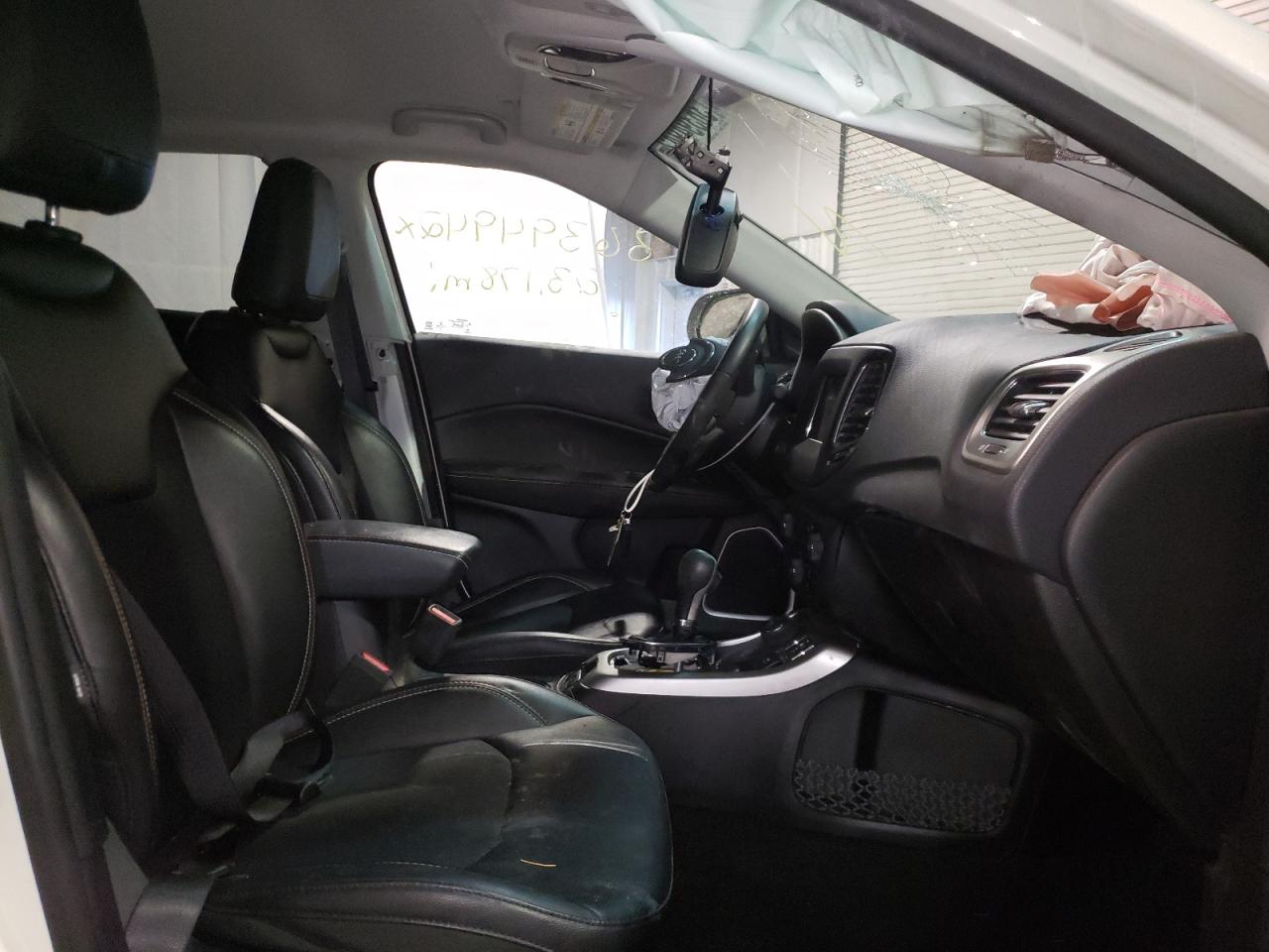 Photo 5 from auction – 2019 JEEP COMPASS LA with VIN 3C4NJDBB1KT648039